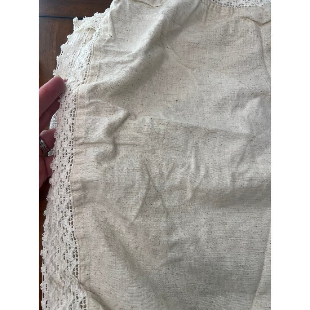 Set of 8 cloth Placemats - Picture 3 of 3